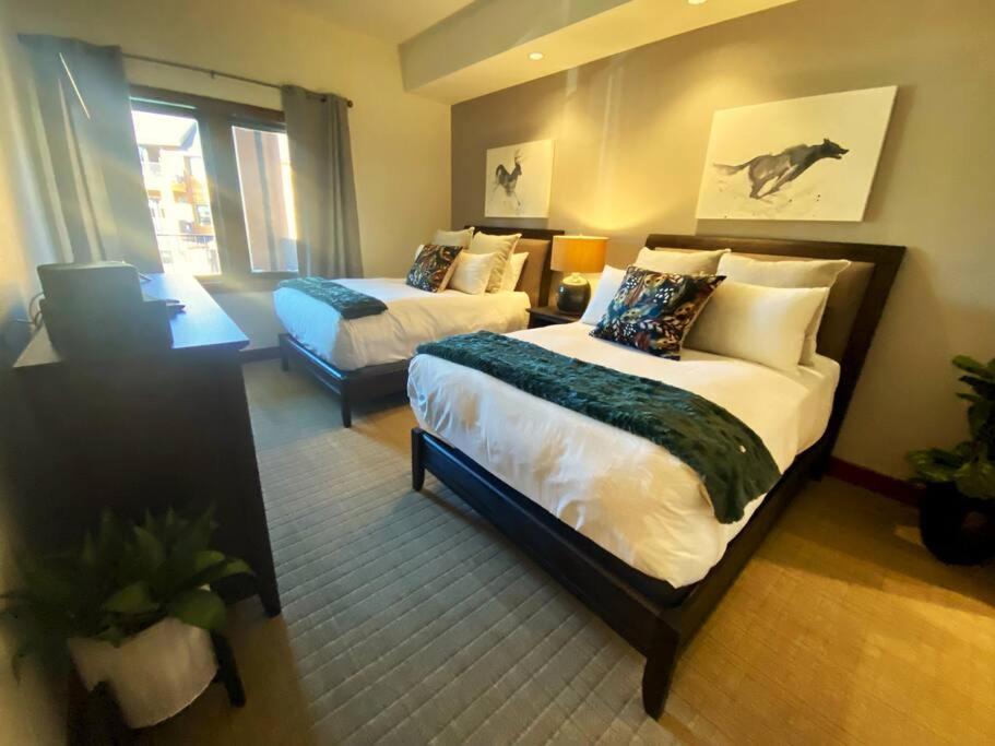 Ski In/Out - Zalanta - Great Location- 2 Hot Tubs - Heated Pool South Lake Tahoe Bagian luar foto