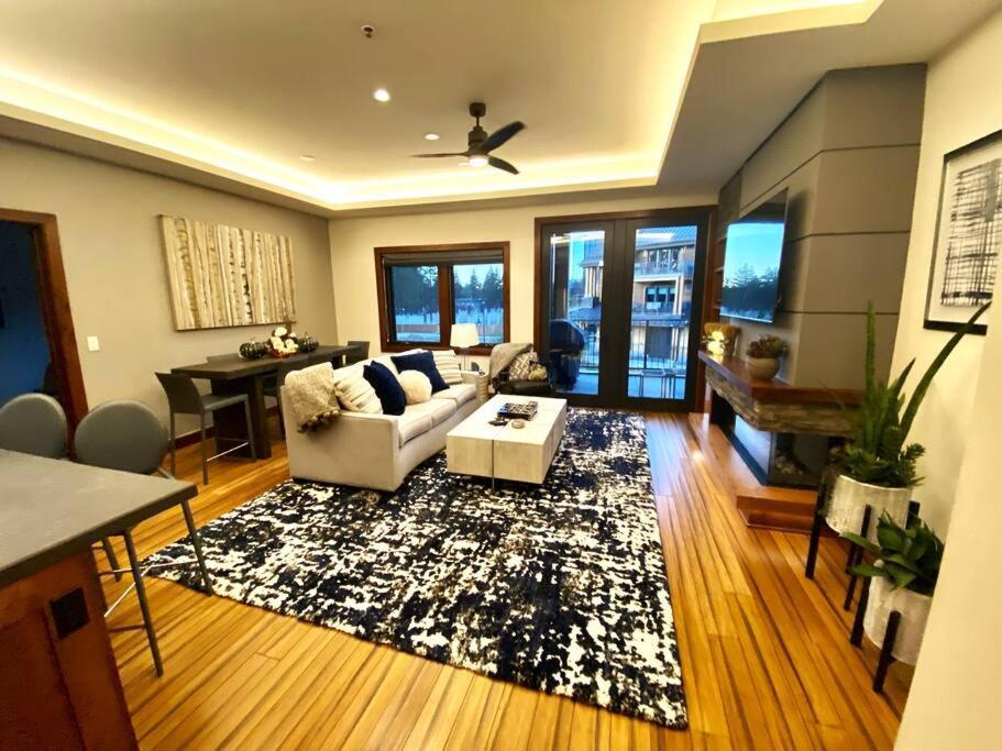 Ski In/Out - Zalanta - Great Location- 2 Hot Tubs - Heated Pool South Lake Tahoe Bagian luar foto